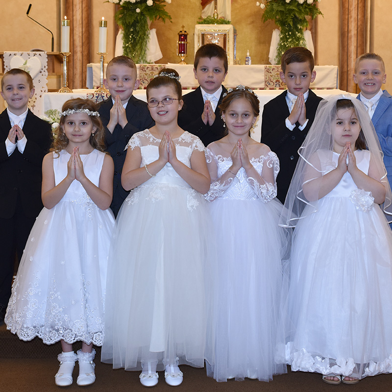 FIRST HOLY COMMUNION